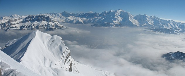 pano_du_buet_au_mont_tondu.jpg